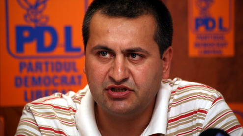 Manţog confirmă demisia lui Cosmin Popescu, noul preşedinte se stabileşte luni