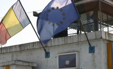 Deţinuţii de la Penitenciarului Târgu Jiu s-au răsculat împotriva directorului Bălă!