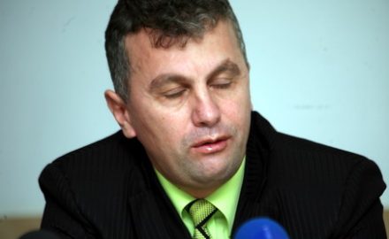 Directorul Giurcău, infestat cu virusul corupţiei
