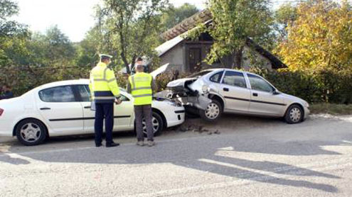 Cercetarea accidentului tragic de la Roșiuța, tergiversată de autorități