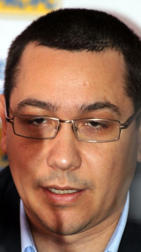 Scandalul premierului – armăsar Ponta, stins cu Rotaru – păsărică – plânge