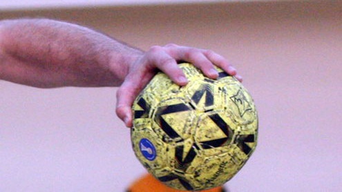 HANDBAL/ Caraş Severin 33-26 Energia Pandurii