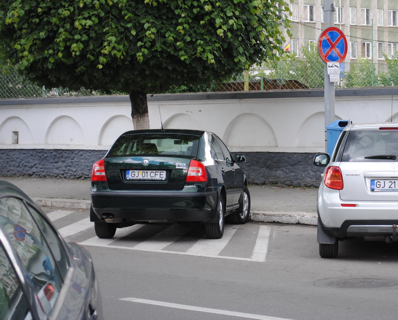 În Târgu Jiu, proștii plătesc amenzi. Cârciumaru, nu!