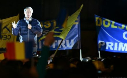 Cioloș, ești cel mai bun, ești fără de pereche, dar LASĂ-NE!