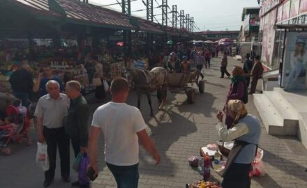 PROTEST: BLOCHEAZĂ PIAȚA MARE ȘI SE DUC PESTE PRIMAR! 78 DE SEMNĂTURI ANTI-ROMANESCU